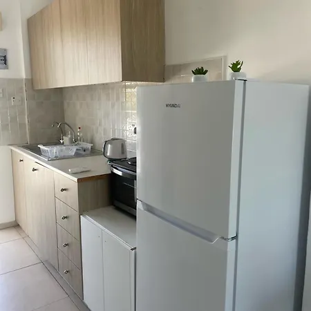 Bright 1br W Double Bed Rm 104 3* Paphos