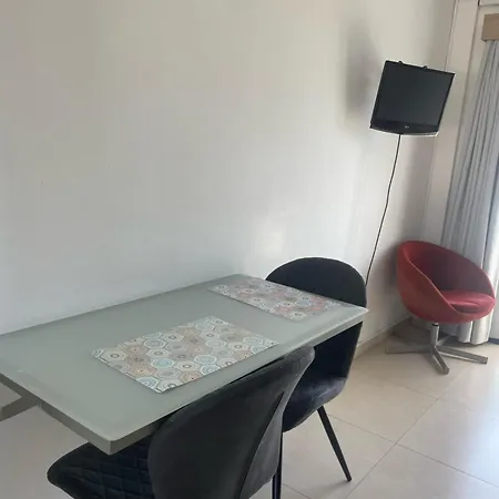 Bright 1br W Double Bed Rm 104 Paphos